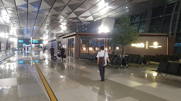lion-air-customer-service-at-jakarta-airport